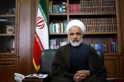 مجید انصاری: روزی ۲۶ میلیون دلار از پول مردم ایران تخفیف نفتی می‌دهند/ ویدئو