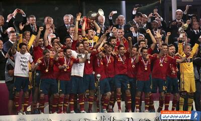 تحقیر آتزوری در فینال؛ سومین قهرمانی اسپانیا در یورو با برتری 4-0 مقابل ایتالیا (2012/7/1) - پارس فوتبال | خبرگزاری فوتبال ایران | ParsFootball