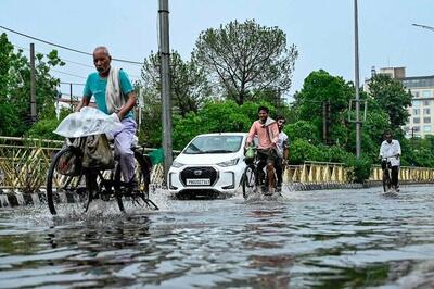 پس از گرمای کشنده، بارش‌های سیل‌آسا بلای جان مردم هند شد