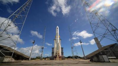 آژانس فضایی اروپا سرانجام راکت نسل جدید آریان 6 را هفته آینده پرتاب می‌کند