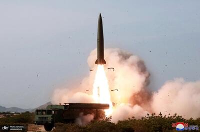 آزمایش موشکی جدید کره شمالی+ جزئیات موشک بالستیک با کلاهک خاص