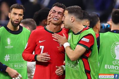 از دست پنالتی نه، کریستیانو رونالدو به خاطر مادرش به گریه افتاد + عکس - پارس فوتبال | خبرگزاری فوتبال ایران | ParsFootball