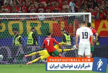 عکس| اشک رونالدو قبل از حذف از یورو درآمد! - پارس فوتبال | خبرگزاری فوتبال ایران | ParsFootball