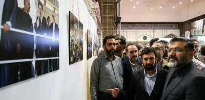 نمایشگاه عکس  هشت سفر  با حضور خانواده‌ی شهیدجمهور