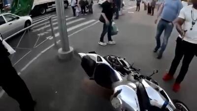 دعوای خیابانی در روسیه پس از تصادف + فیلم