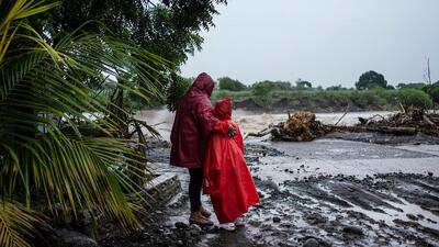 ویدیوها. تصاویر از خسارت‌های به جامانده از طوفان‌های شدید استوایی در مکزیک