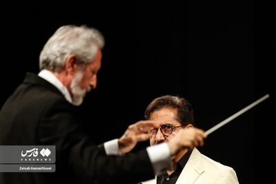 (تصاویر)  ارکستر ملی ایران با خوانندگی حسام‌الدین سراج