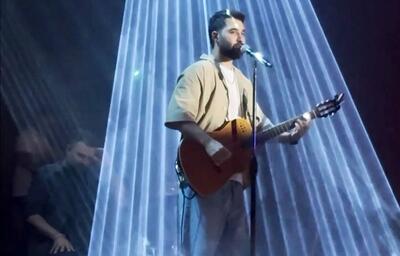حضور آذری جهرمی در کنسرت علی یاسینی/ ویدئو