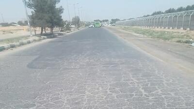 گلایه رانندگان از آسفالت فرسوده جاده پالایشگاه نفت بهران در تهران