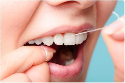 ۸ مرحله که برای استفاده از نخ دندان باید رعایت کنیم