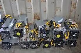 کشف ۱۰ دستگاه ماینر استخراج ارز دیجیتال غیر مجاز در خرم آباد