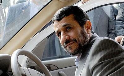 محمود احمدی نژاد از کشور خارج شد