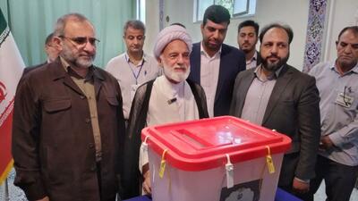 حضور پرشور مردم پای صندوق‌های رای عزت و اقتدار نظام اسلامی را تضمین می‌کند