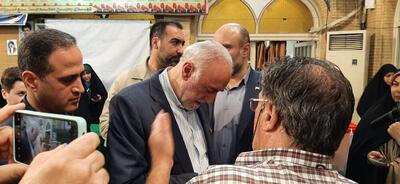 حضور استاندار تهران در مسجد لرزاده