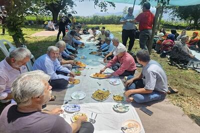 شکرگزاری کشاورزان چایجان در آیین ۲۵۰ ساله «شِیلان»