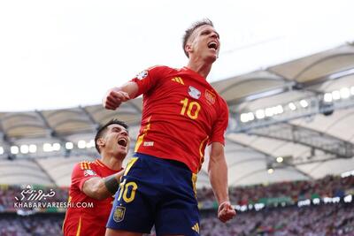 ویدیو| گل اول اسپانیا به آلمان/ تعویض اجباری طلایی شد!