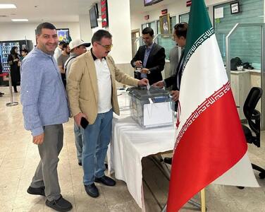مالک تراکتور خارج از ایران رای داد