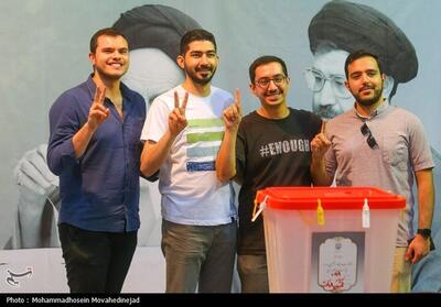 انتخابات در جمهوری اسلامی حقیقی است- فیلم دفاتر استانی تسنیم | Tasnim