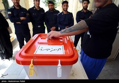 مرحله دوم چهاردهمین دوره انتخابات ریاست جمهوری در زندان مرکزی همدان- عکس صفحه استان تسنیم | Tasnim