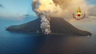 فیلم| فوران آتشفشان استرومبولی در ایتالیا