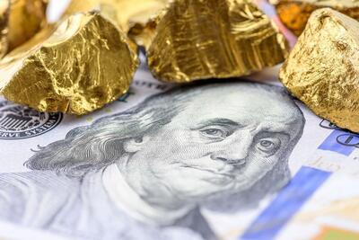صعود طلا و نزول دلار در بازار