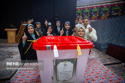 ۳۵ هزار رأی اولی استان اصفهان در انتخابات مشارکت داشتند