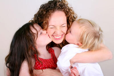 راز مادران نمونه: 5 عادت فوق‌العاده برای تربیت فرزندانی شاد و موفق