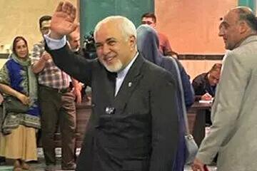 واکنش ظریف به برخی شایعات درباره نظرات رهبری پیرامون فعالیت‌های انتخاباتی او