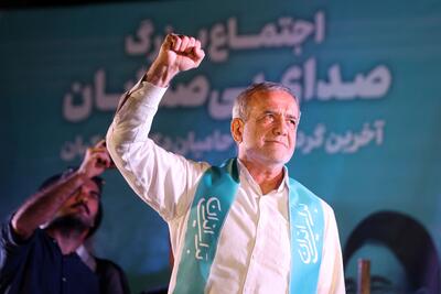 نزدیکان مسعود پزشکیان پس از پیروزی در انتخابات ریاست جمهوری+عکس