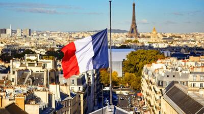 راست افراطی یا سوسیالیسم؛ مشکل فرانسه کدام  است؟