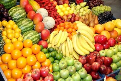 قیمت میوه‌های تابستانی گٌر گرفت/ بازار داغ تورم میوه و سبزیجات