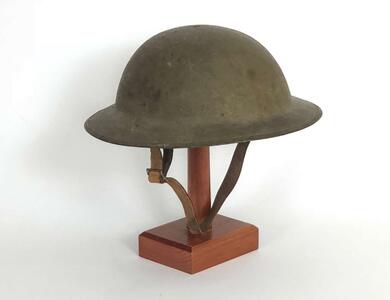 (تصویر) کلاه نظامی عجیب جنگ جهانی اول