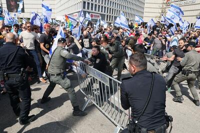 صهیونیست‌های معترض در تل‌آویو علیه نتانیاهو تظاهرات کردند