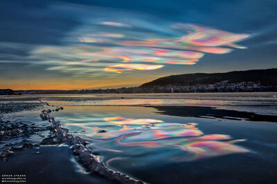 تصویر روز ناسا: ابرهای رنگین‌کمانی بر فراز سوئد
