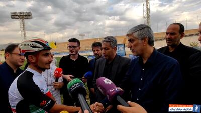 بازدید هاشمی و پرسش‌های تخصصی از لبیب المپین دوچرخه‌سواری - پارس فوتبال | خبرگزاری فوتبال ایران | ParsFootball