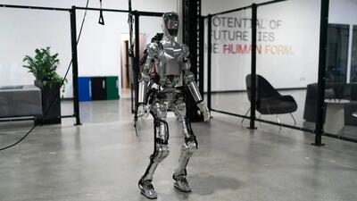 حمله ربات ها به مشاغل انسان ها؛ حضور ربات انسان نما در معروف ترین کارخانه خودروسازی جهان + عکس