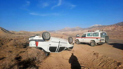 ۳ حادثه واژگونی خودرو در سمنان/ راننده وانت کشته شد!