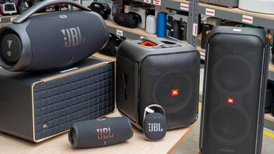 بهترین اسپیکر jbl کدام است؟ معرفی انواع اسپیکر جی بی ال