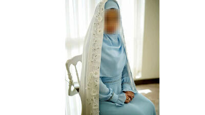 عکس تلخ عروس 22 ساله  وداماد 92 ساله در جنوب غرب ایران /  دلتان از غصه عروس می گیرد !!