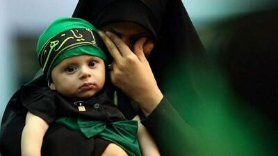مادران و کودکان ایرانشهری به یاد شیرخوارگان حسینی سوگواری می‌کنند