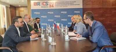 کنعانی با همتای روس خود در مورد تقویت همکاری‌های رسانه‌ای دو کشور رایزنی کردند