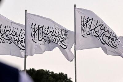 عکس | پاره کردن پرچم‌های محرم و ممنوعیت دعوت از سُنی‌ها توسط طالبان
