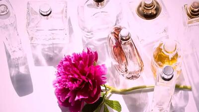 5 ویژگی شخصیتی فردی که عطر با رایحه شیرین استفاده می کند