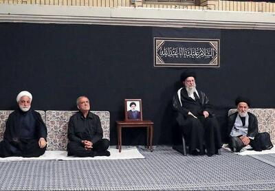 لحظه ورود رهبر انقلاب به همراه پزشکیان به حسینیه امام خمینی(ره)