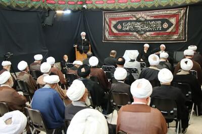 گزارش تصویری: مجلس عزاداری سیدالشهدا (ع) در دفتر حضرت آیت الله نوری همدانی | خبرگزاری بین المللی شفقنا