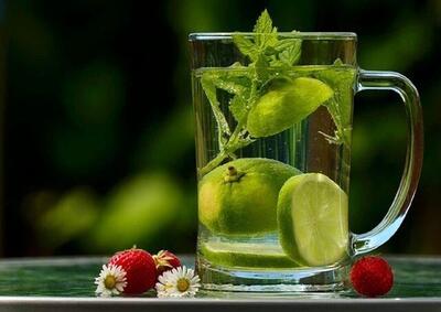 مصرف چه نوشیدنی هایی در تابستان توصیه می‌شود؟ | اقتصاد24
