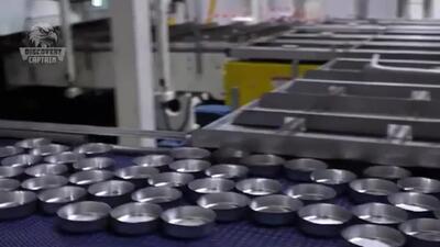 (ویدئو) نوشابه های قوطی کوکاکولا چگونه در کارخانه تولید می شوند؟
