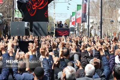 حرکت دسته عزاداری یوم العباس در زنجان آغاز شد