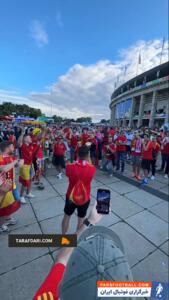 تجمع و پایکوبی هواداران تیم ملی اسپانیا در اطراف ورزشگاه المپیک برلین پیش از آغاز فینال یورو 2024 - پارس فوتبال | خبرگزاری فوتبال ایران | ParsFootball
