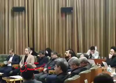 لحظات پرتنش شورای شهر تهران؛ درگیری یک روحانی با دختر سردار سلیمانی